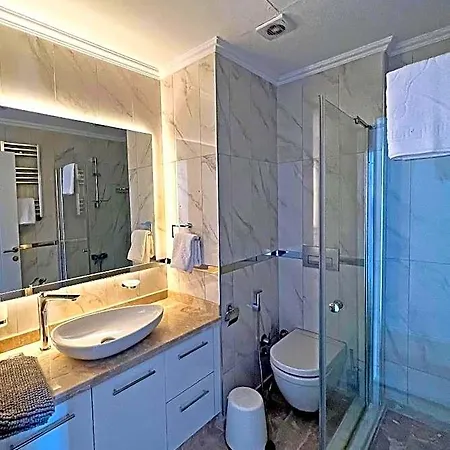 Hotel Mayar 5*